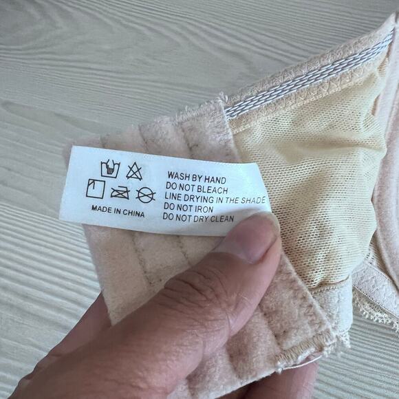 Full Coverage Cream Underwired Strapless Women's Lace Bra Size 38G - Picture 6 of 8